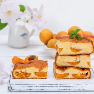 Cake aux abricots et aux pommes