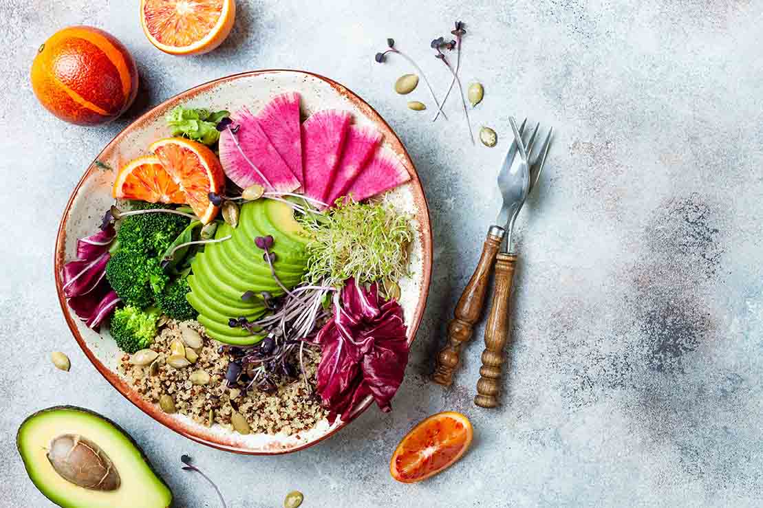 Avant ou après un repas : quel est le meilleur moment pour manger un fruit ?