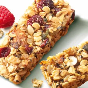 Barre de céréales fruits secs, amandes et graines de courge
